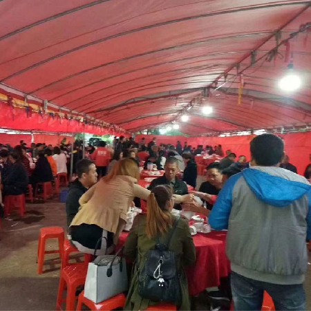 Manufacturers wholesale banquet tents, outdoor carports, large stalls, rain shelters, red events, festive banquets, mobile folding sheds